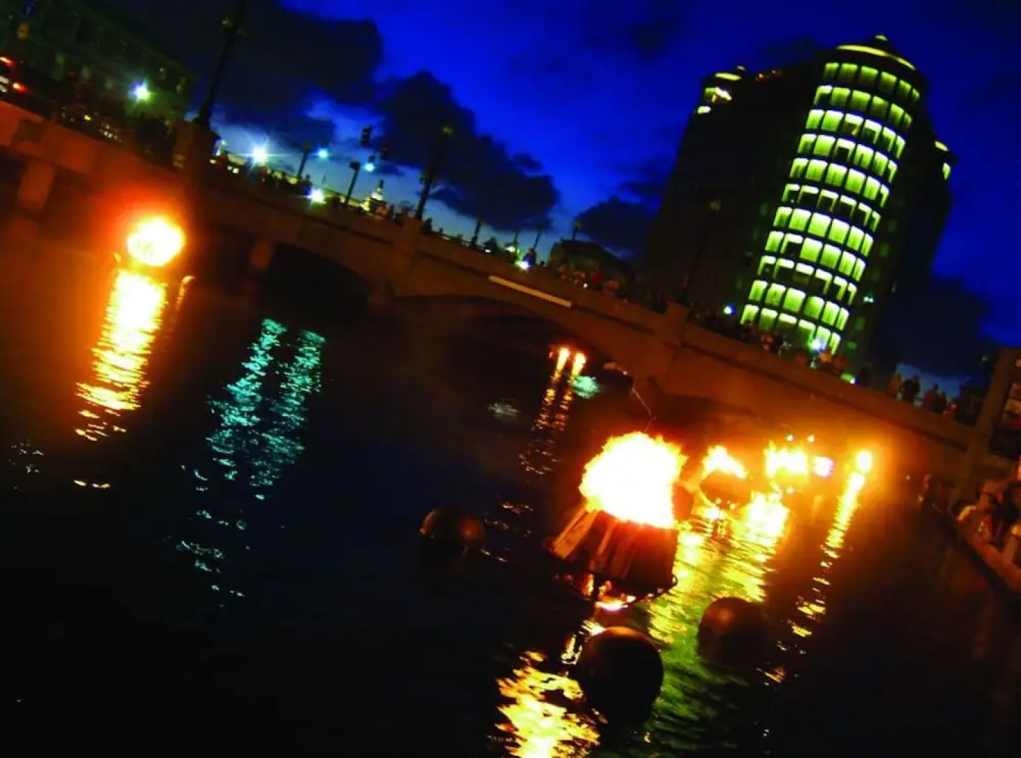 Bluebird Suites in Downtown Providence