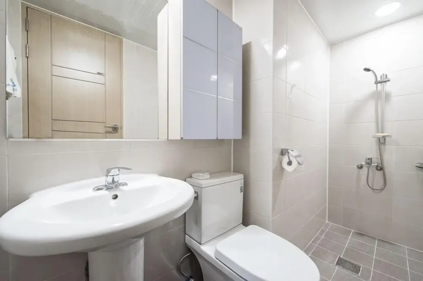 Persimmon Tree Pension