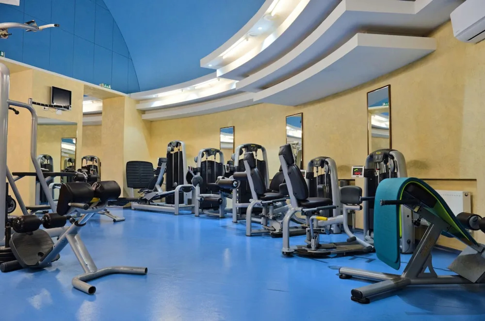 Гостиничный комплекс "Югорская Долина"