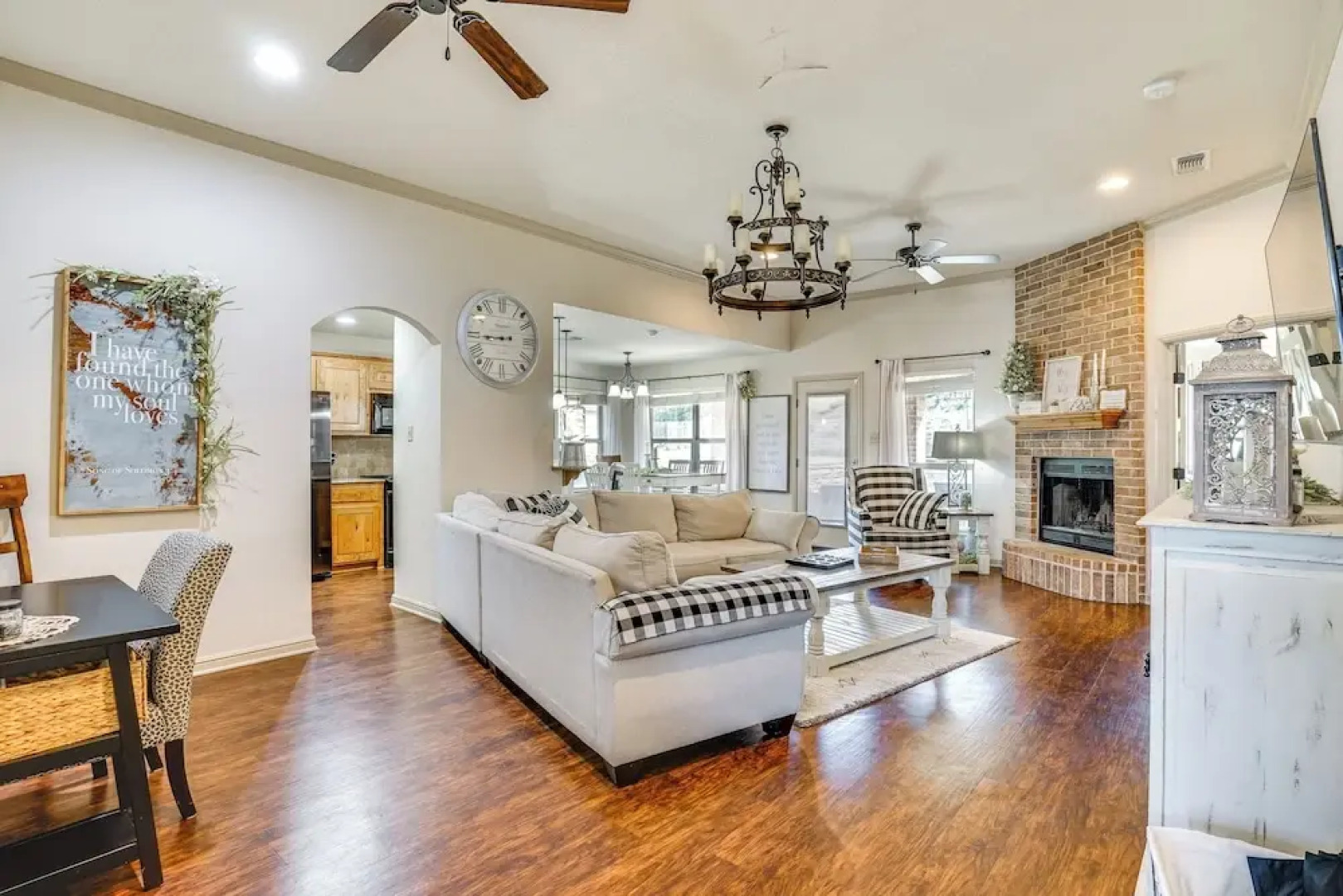 Charming Home w/ Chiminea in Weatherford!