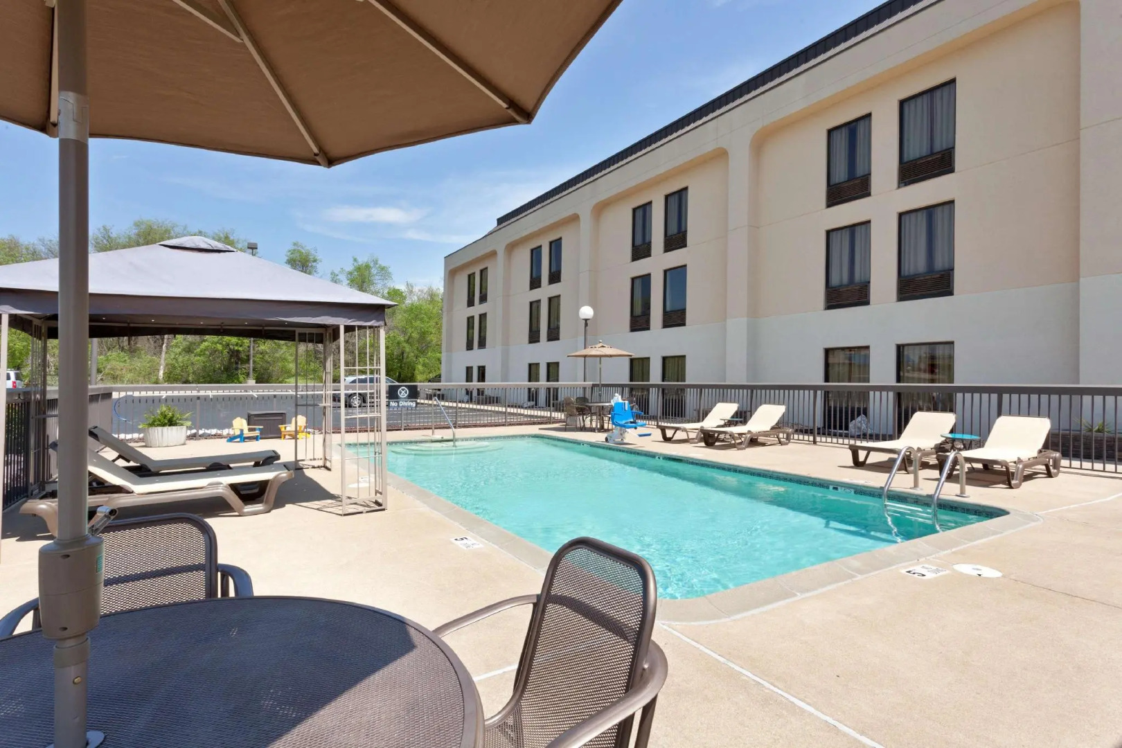 Hampton Inn Joplin