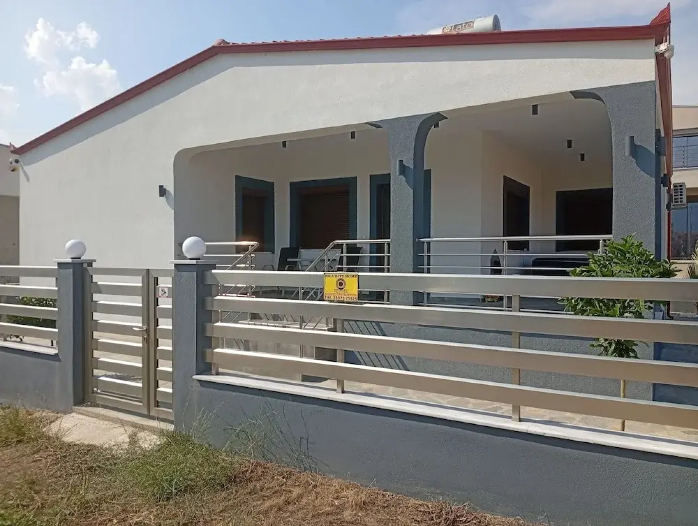 Nea Vrasna Sun House