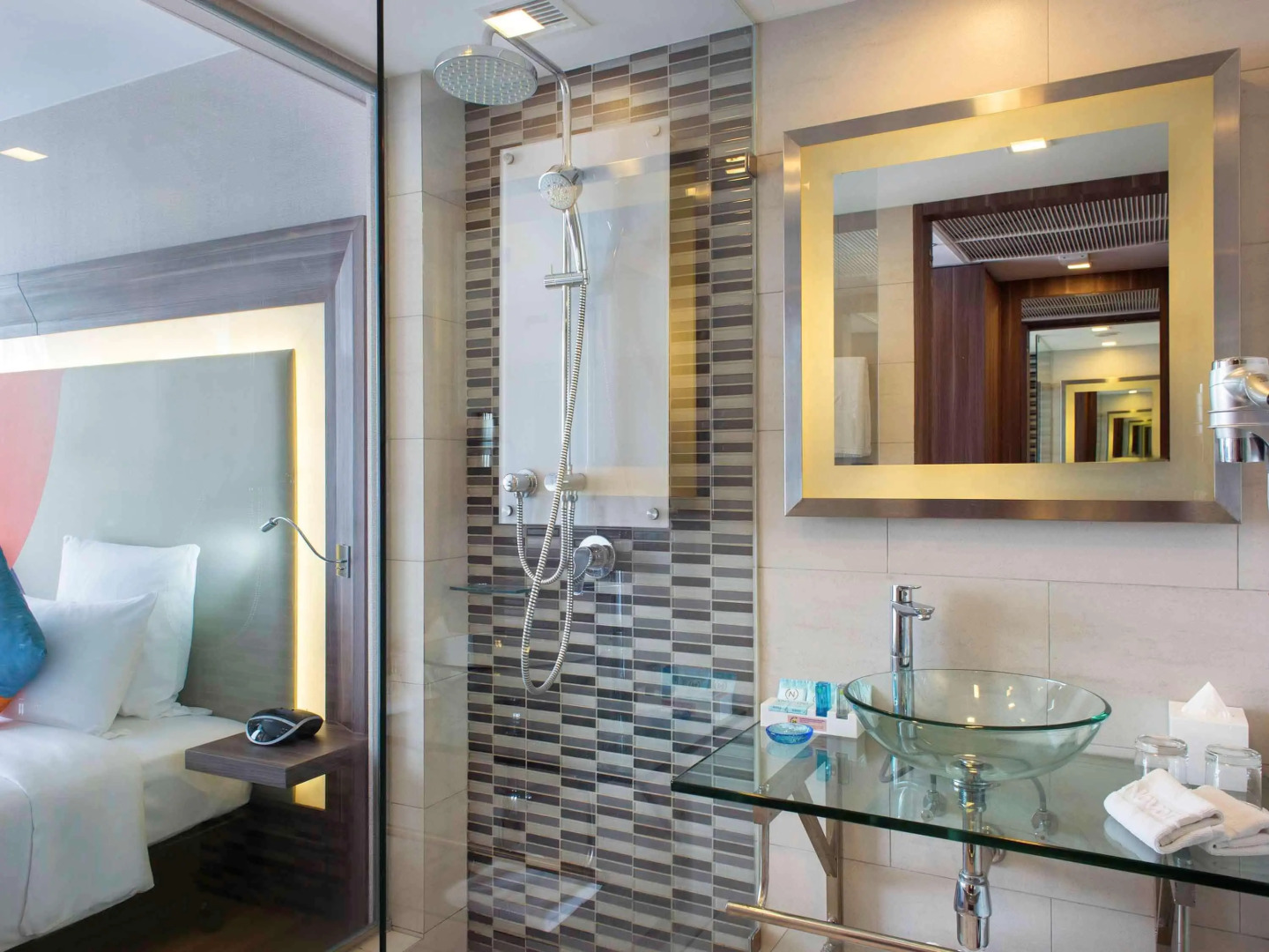 Отель Novotel Bangkok Impact