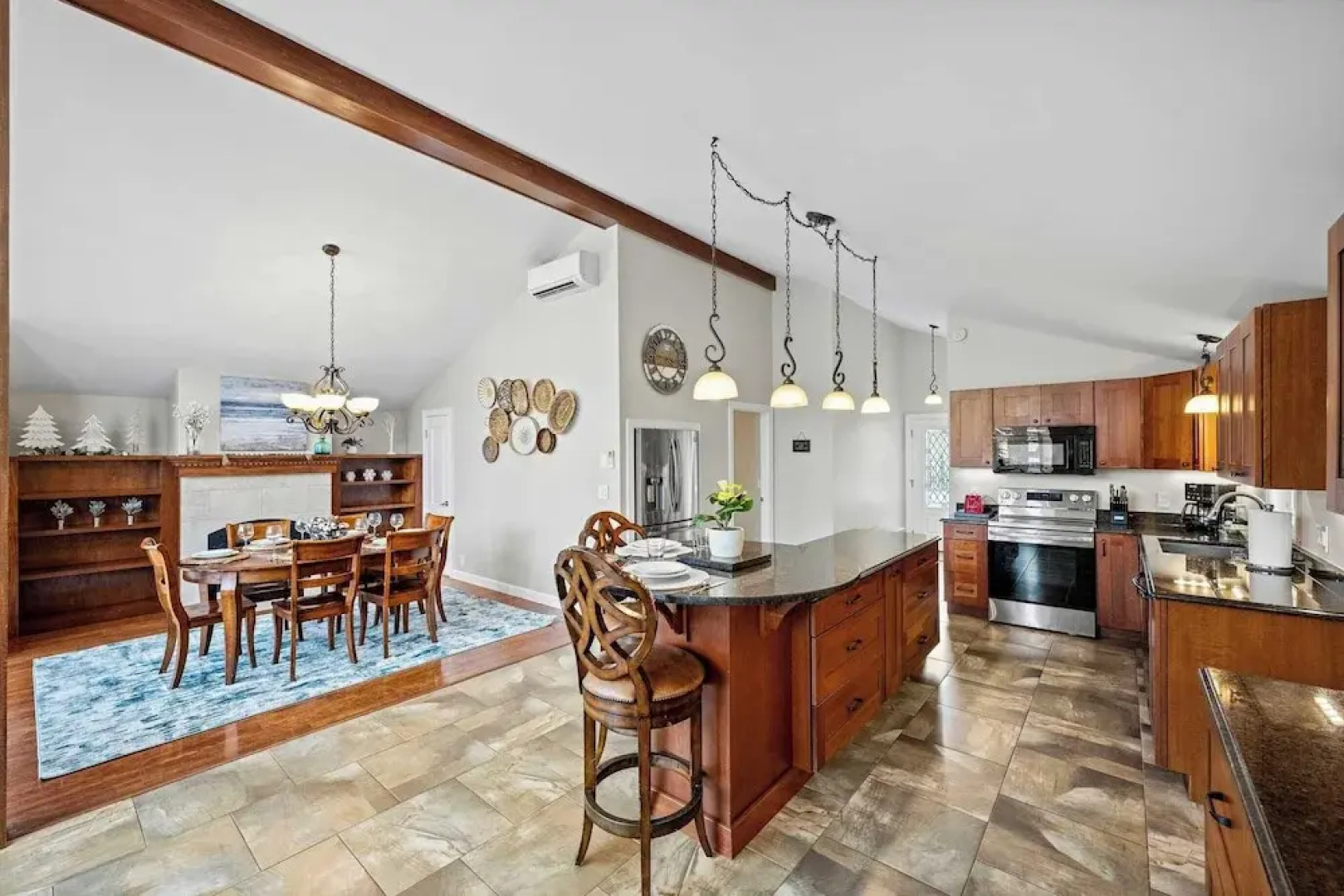 Tree Top Get Away by Avantstay Amazing Lake View