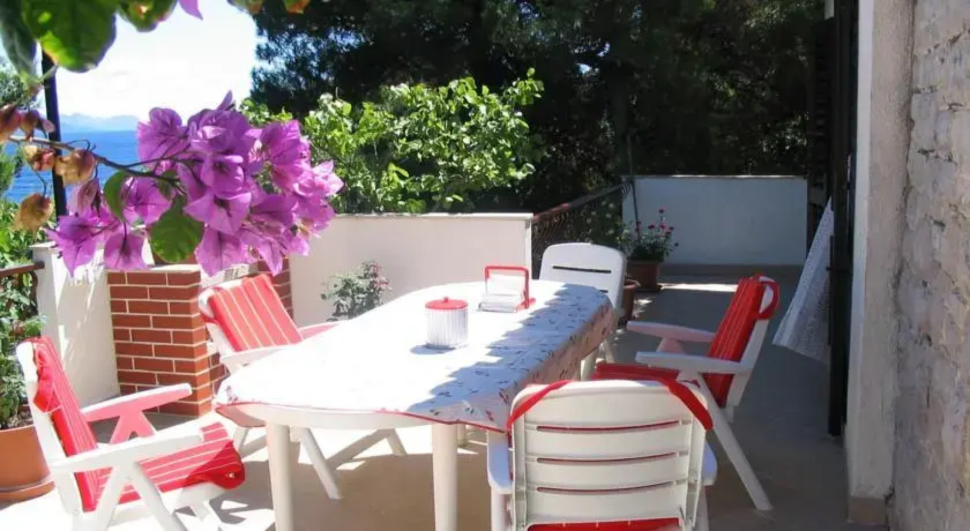 Holiday Home Tomić Private Beach