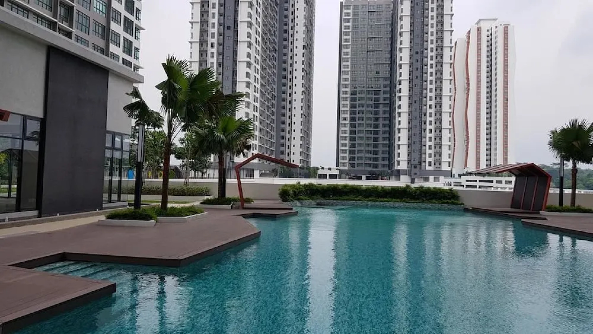 Alyssa Conezion Suite