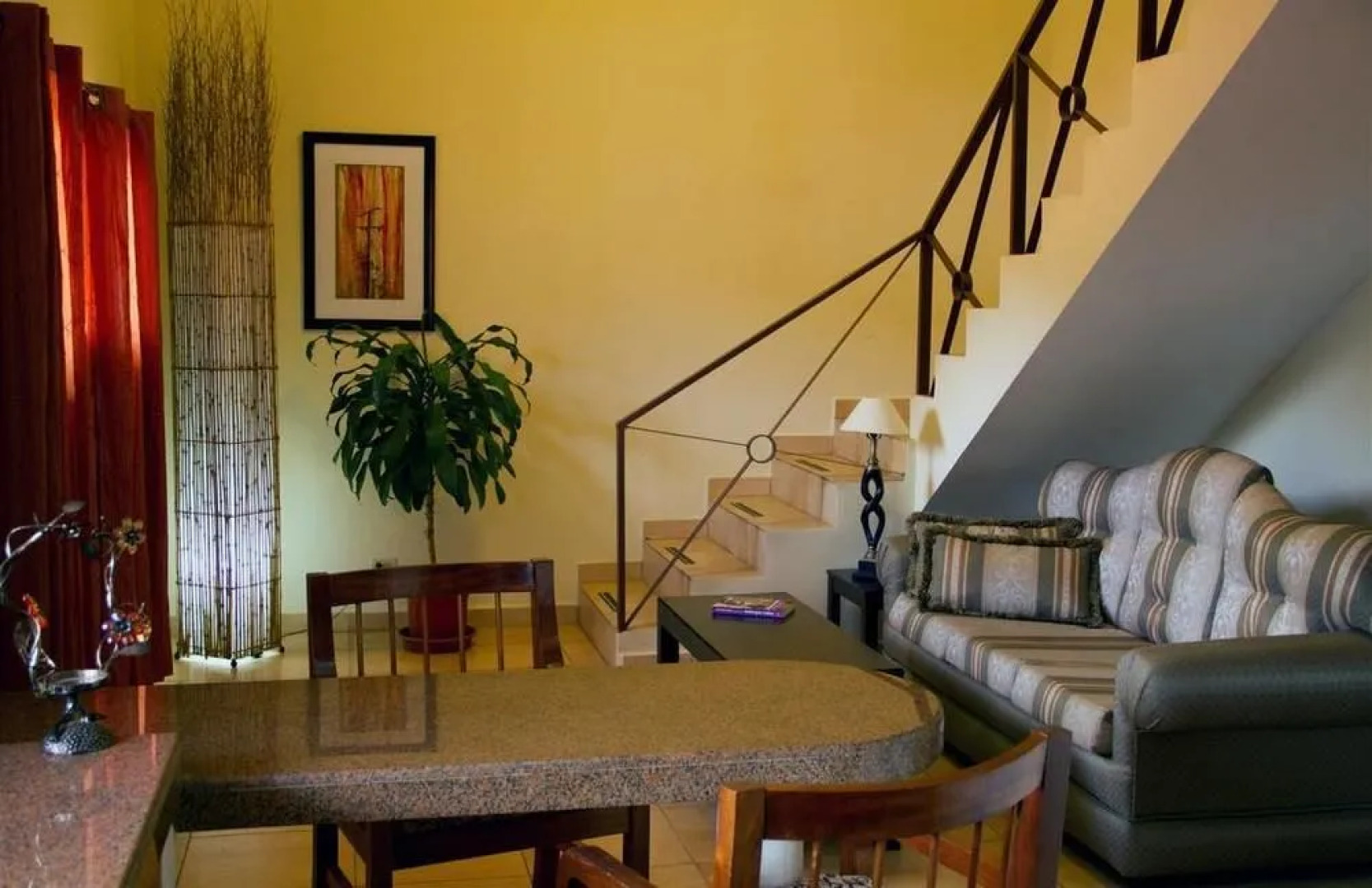 El Oasis Hotel y Restaurante