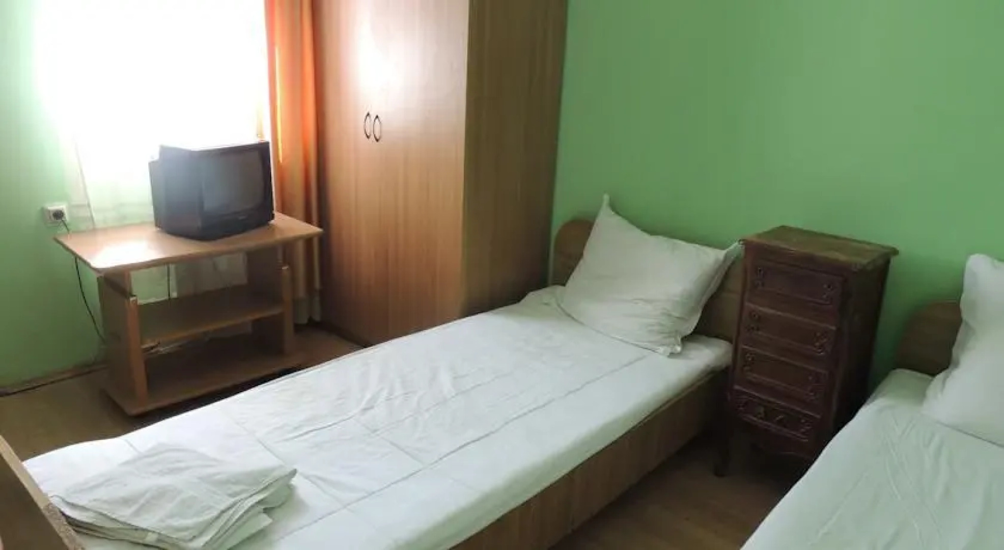 Complex Pibunni Garboavele