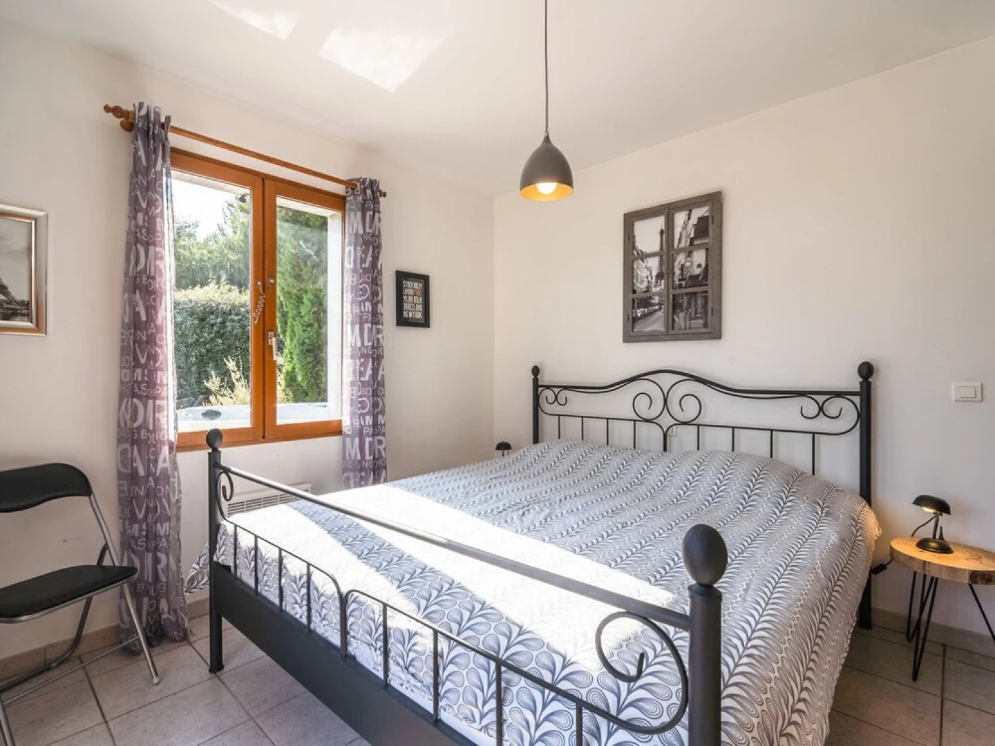 Luxuriant Villa in Beaufort With Swimming Pool