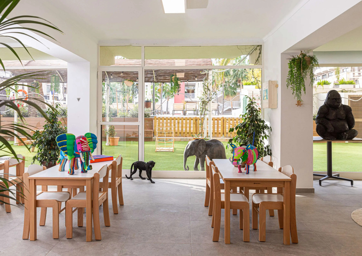 Отель Innside by Meliá Alcudia