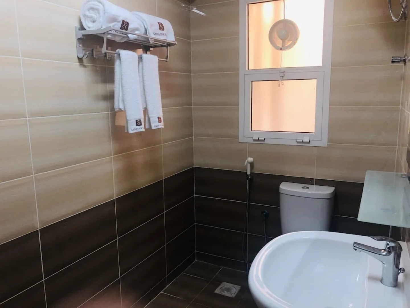 Seasons Hotel Barka
