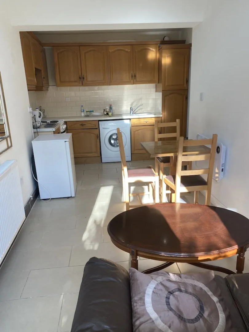 2 En-suite Bedrooms Flat in Kidlington ,oxford