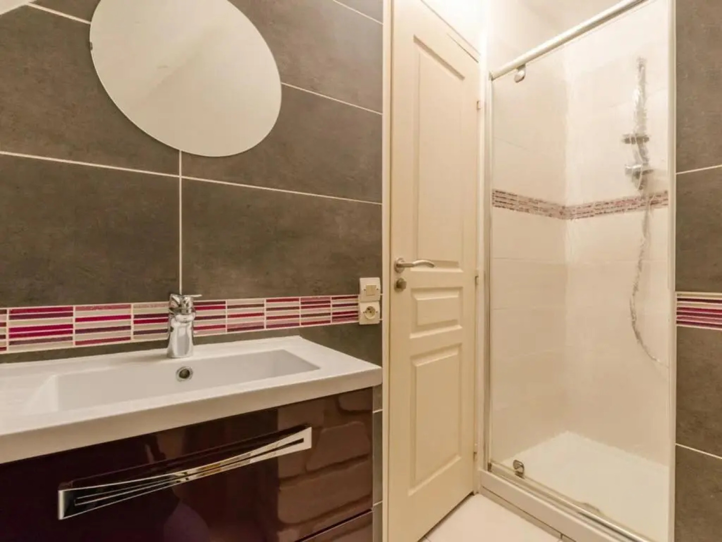 Gîte Laubressel, 4 pièces, 8 personnes - FR-1-543-176