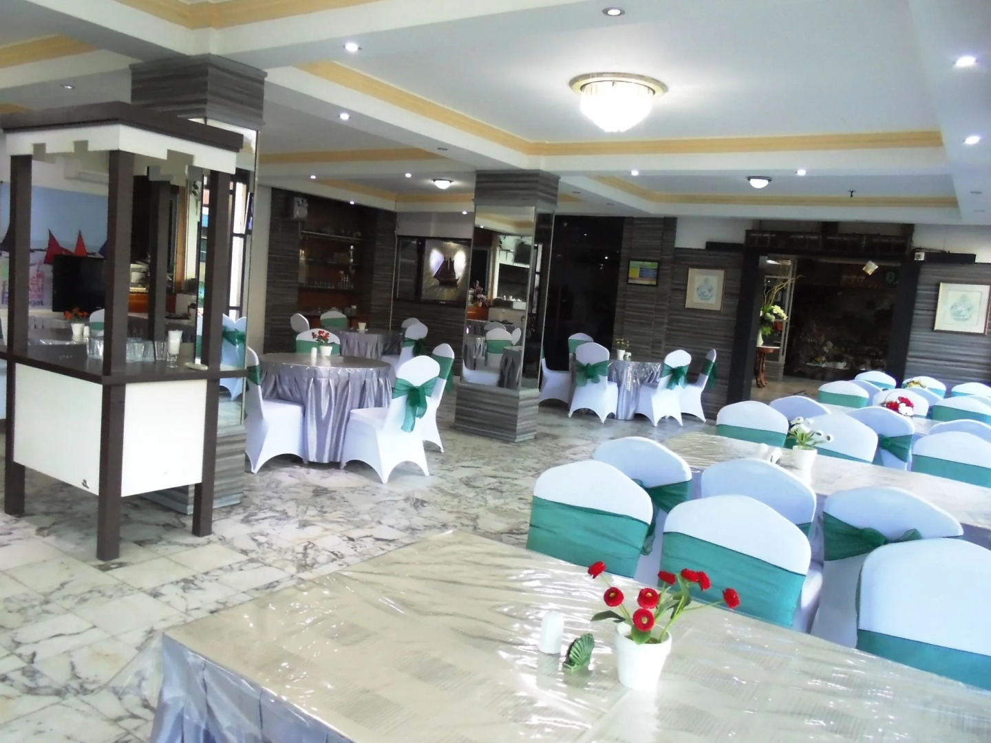 OYO 2487 Sampurna Jaya Hotel