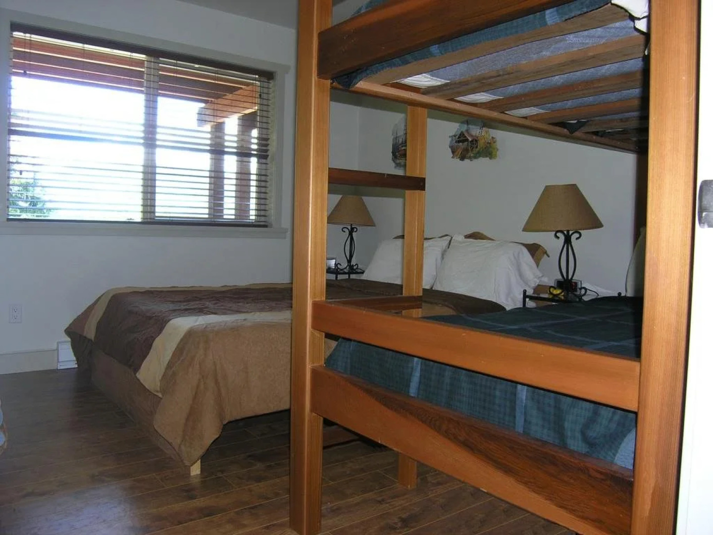 The Gallery House At Port Renfrew