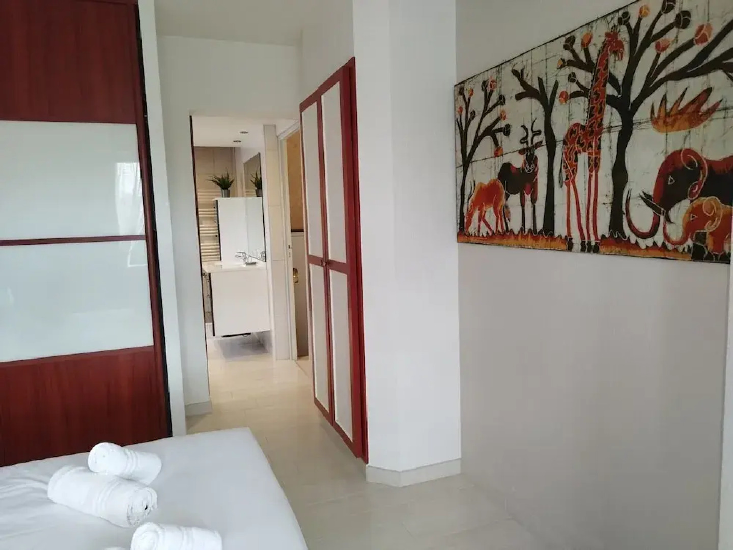 House in Breles Near Rock Beach & Amusement Park