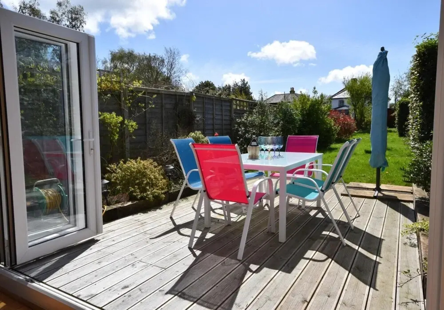 Blackberry 4 Bed Bembridge Holiday Home (Sleeps 6 Adults and 2 Children)