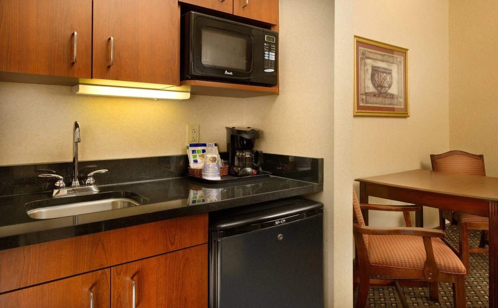Holiday Inn Express Hotel & Suites Chambersburg by IHG