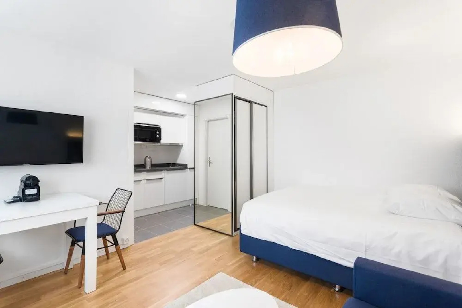 Sallaz by Homenhancement