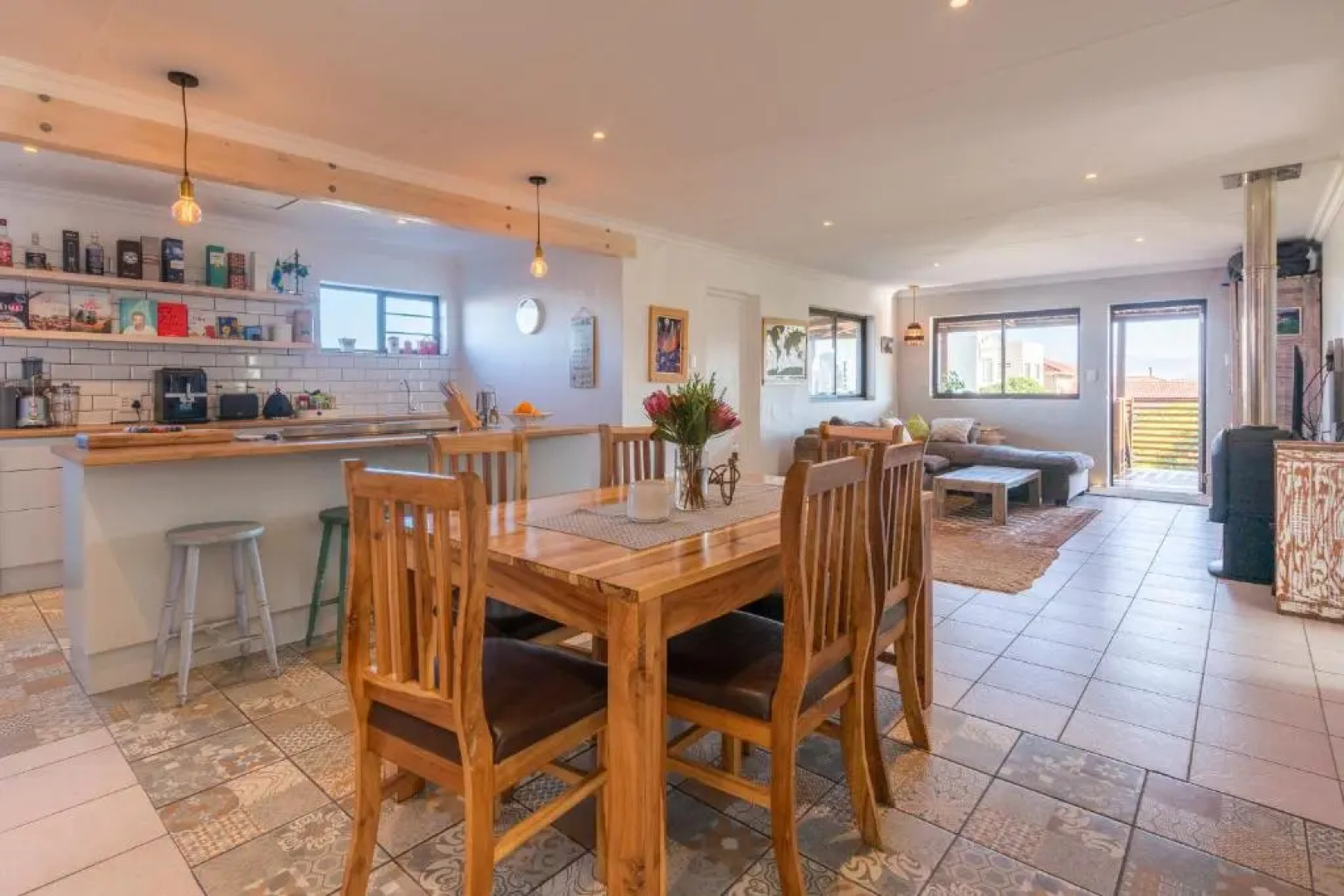 Afrovibe Beach Villa