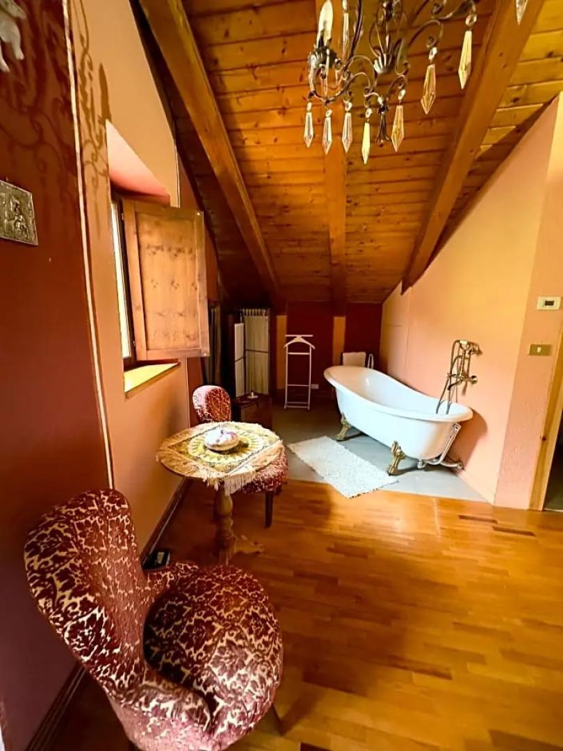 Quart de Lune- Boutique B&B