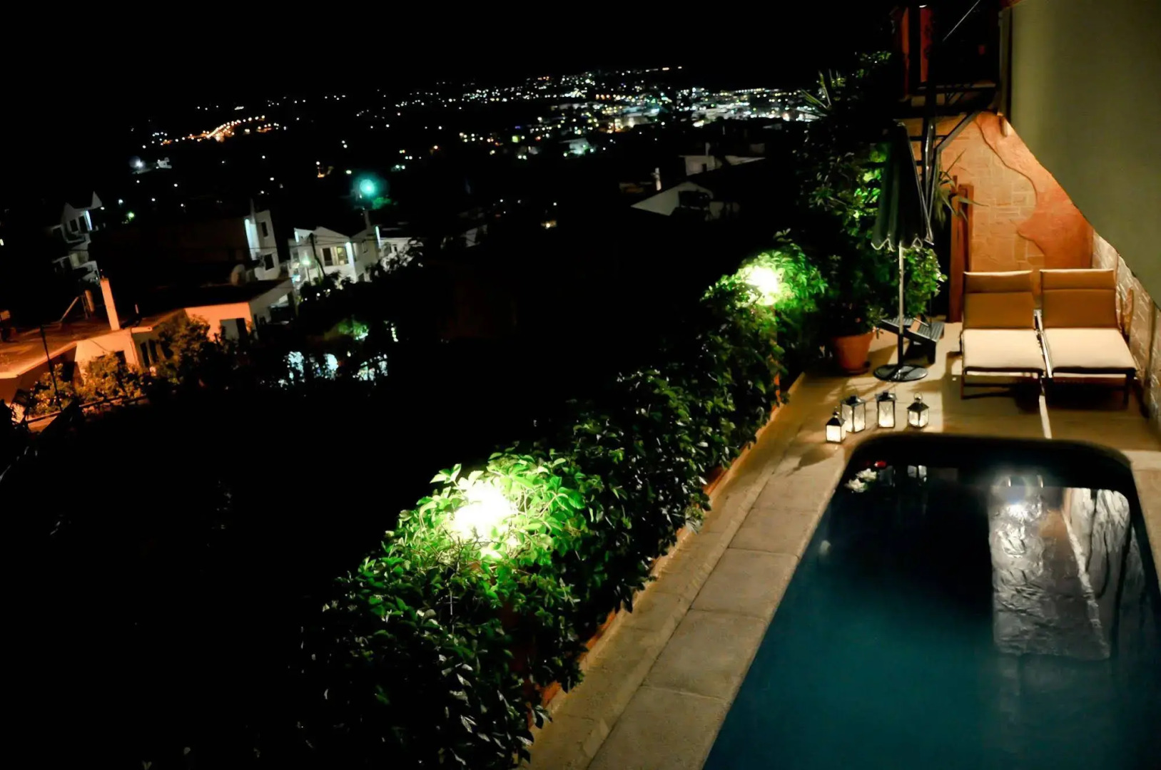 Orsalia Luxury Suites