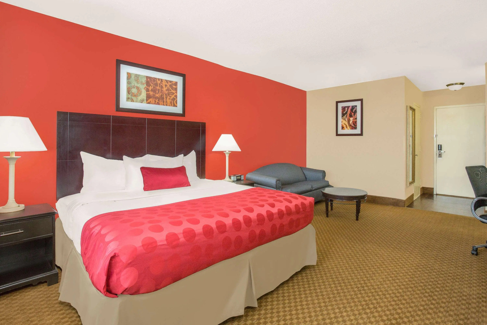 Ramada Plaza by Wyndham Fayetteville Fort Bragg Area