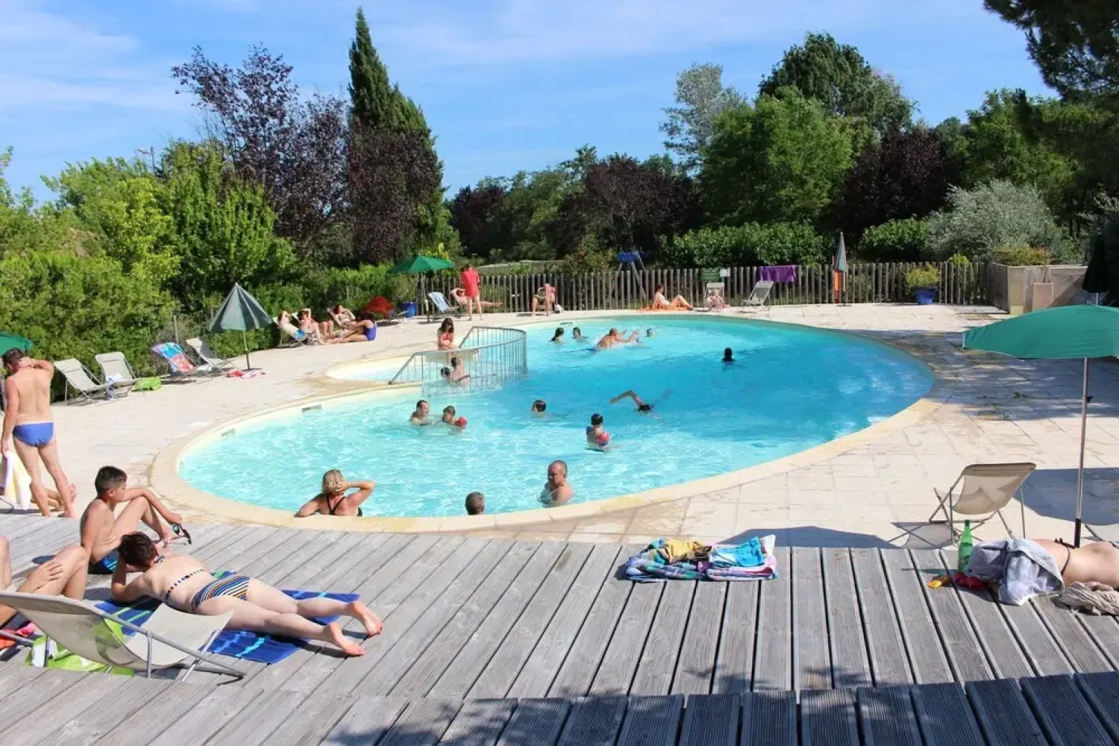 Camping les Routes de Provence