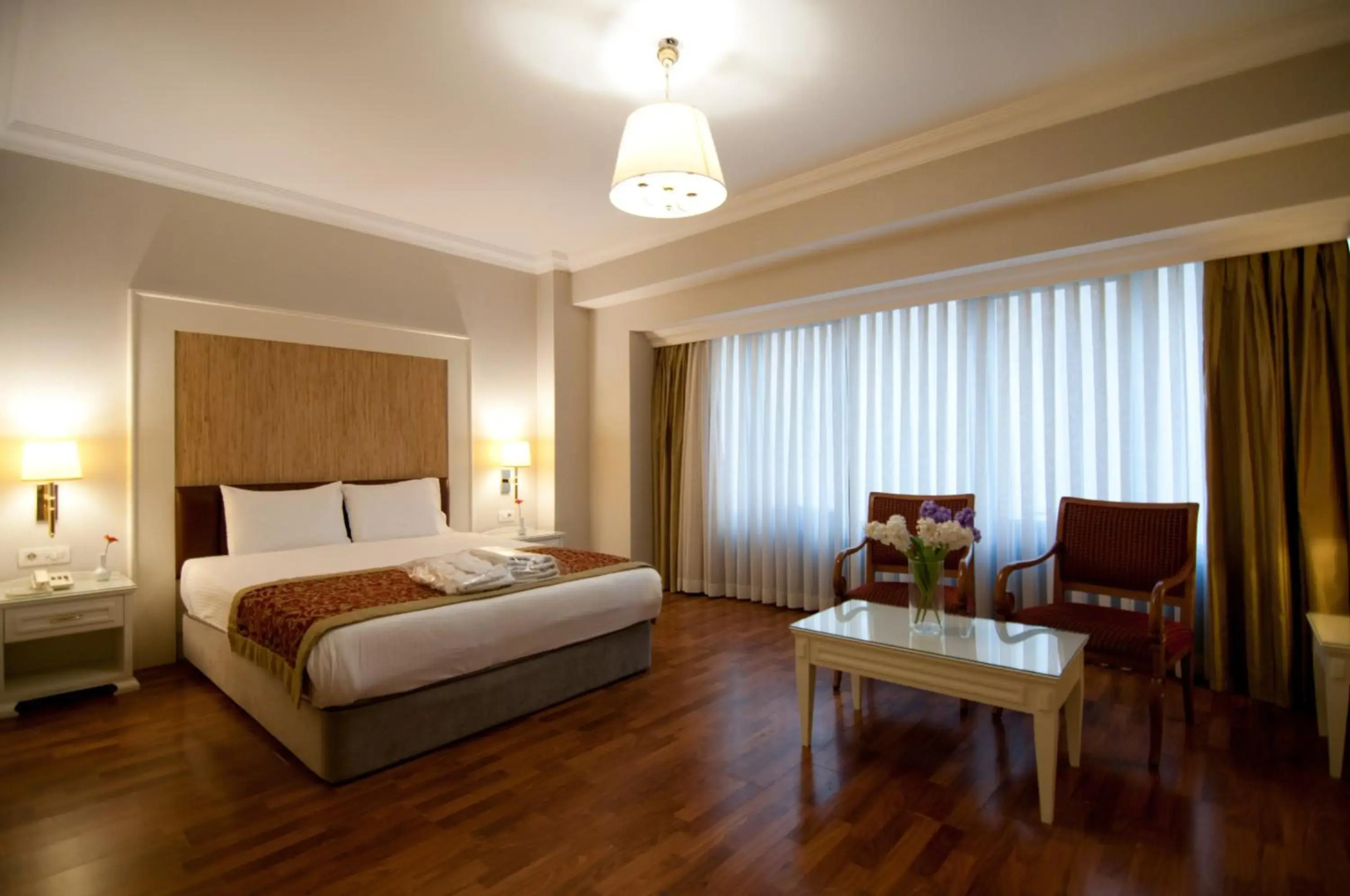 Taksim Metropark Hotel
