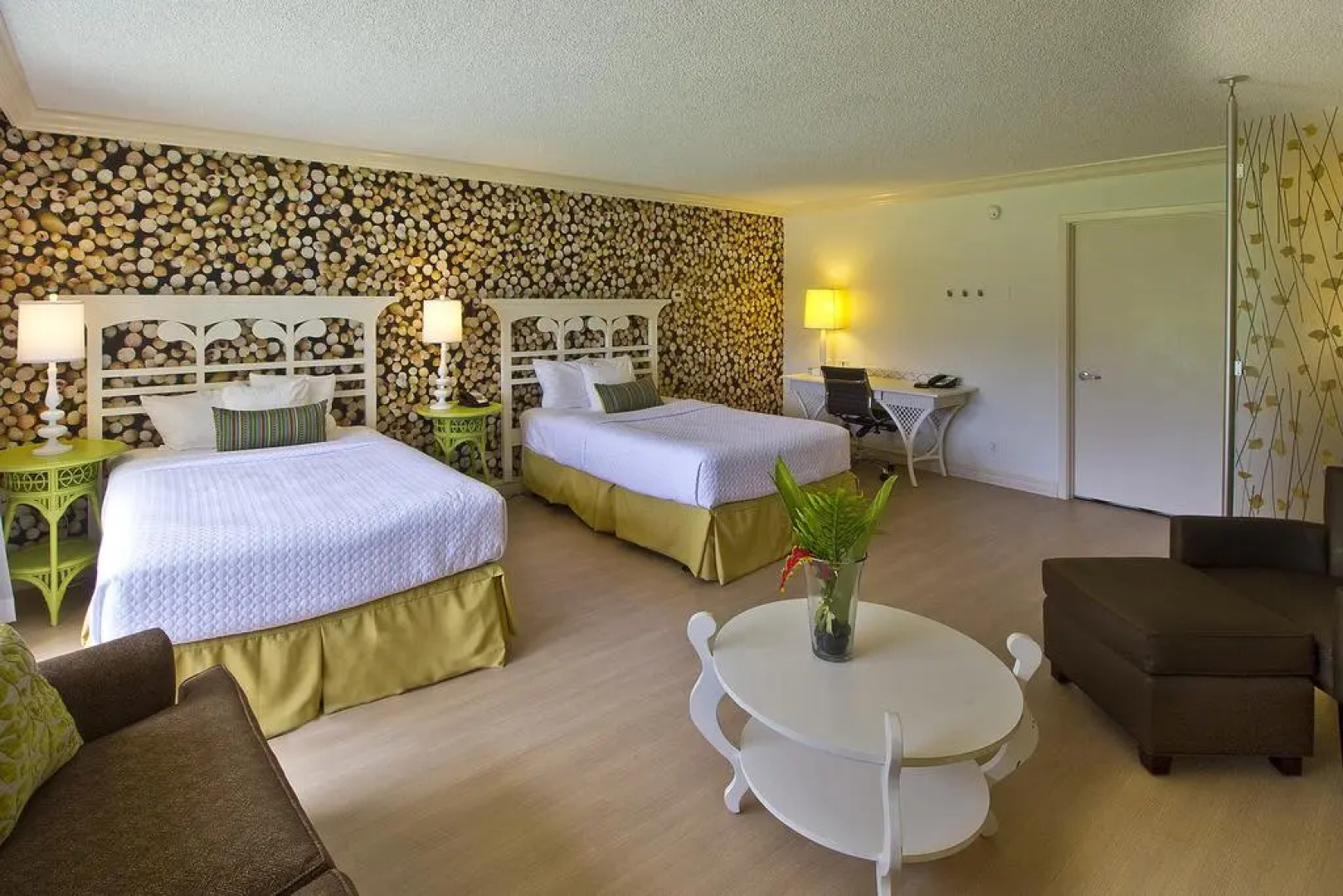 Hotel Indigo Miami Lakes