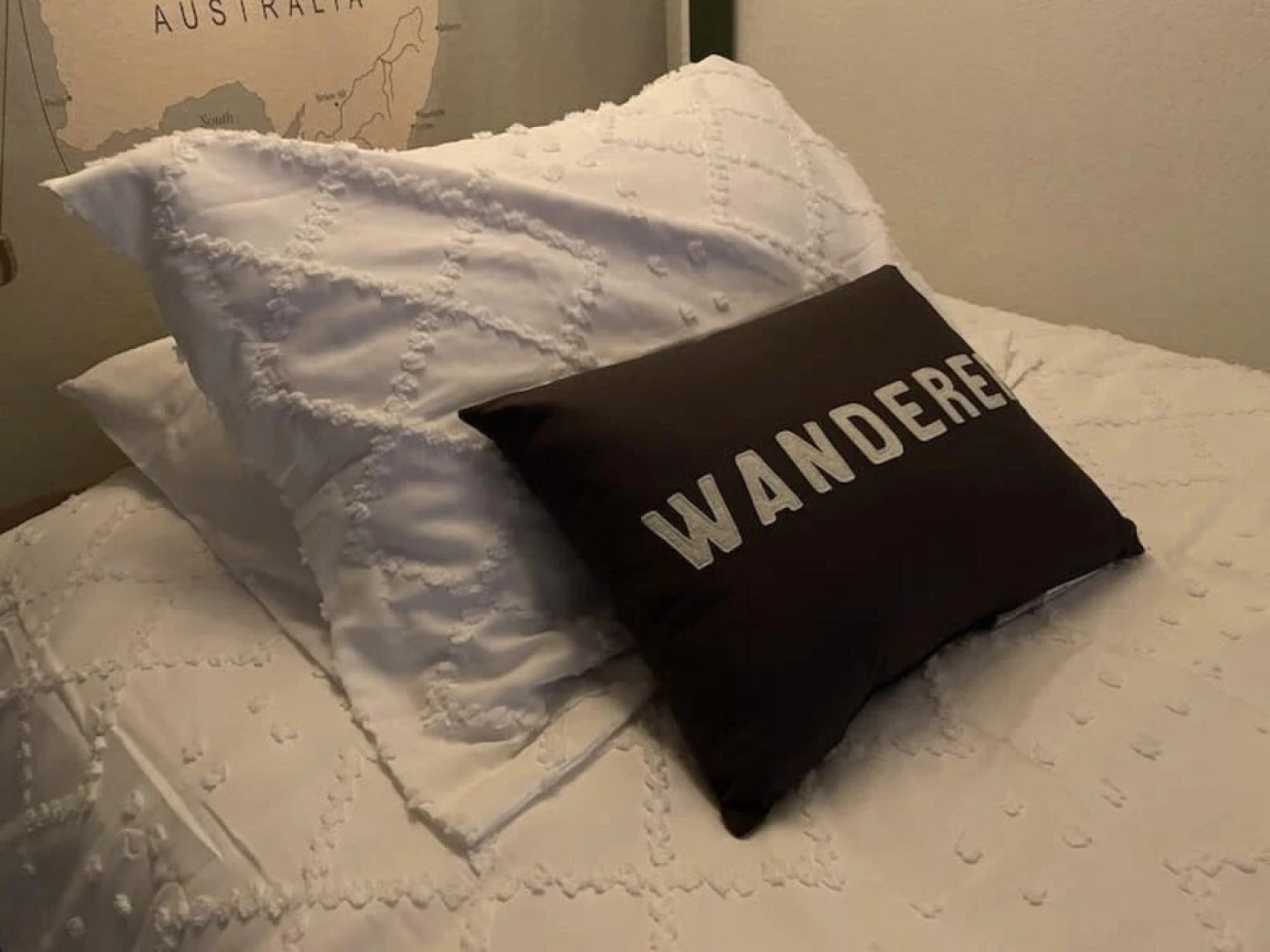 ZEN Retreat Jacuzzi Fire Pit BBQ Hammocks Patio Yoga Room Parking