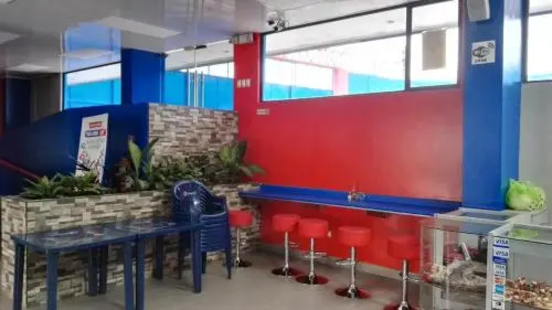 Santiago Hostel and Traveling