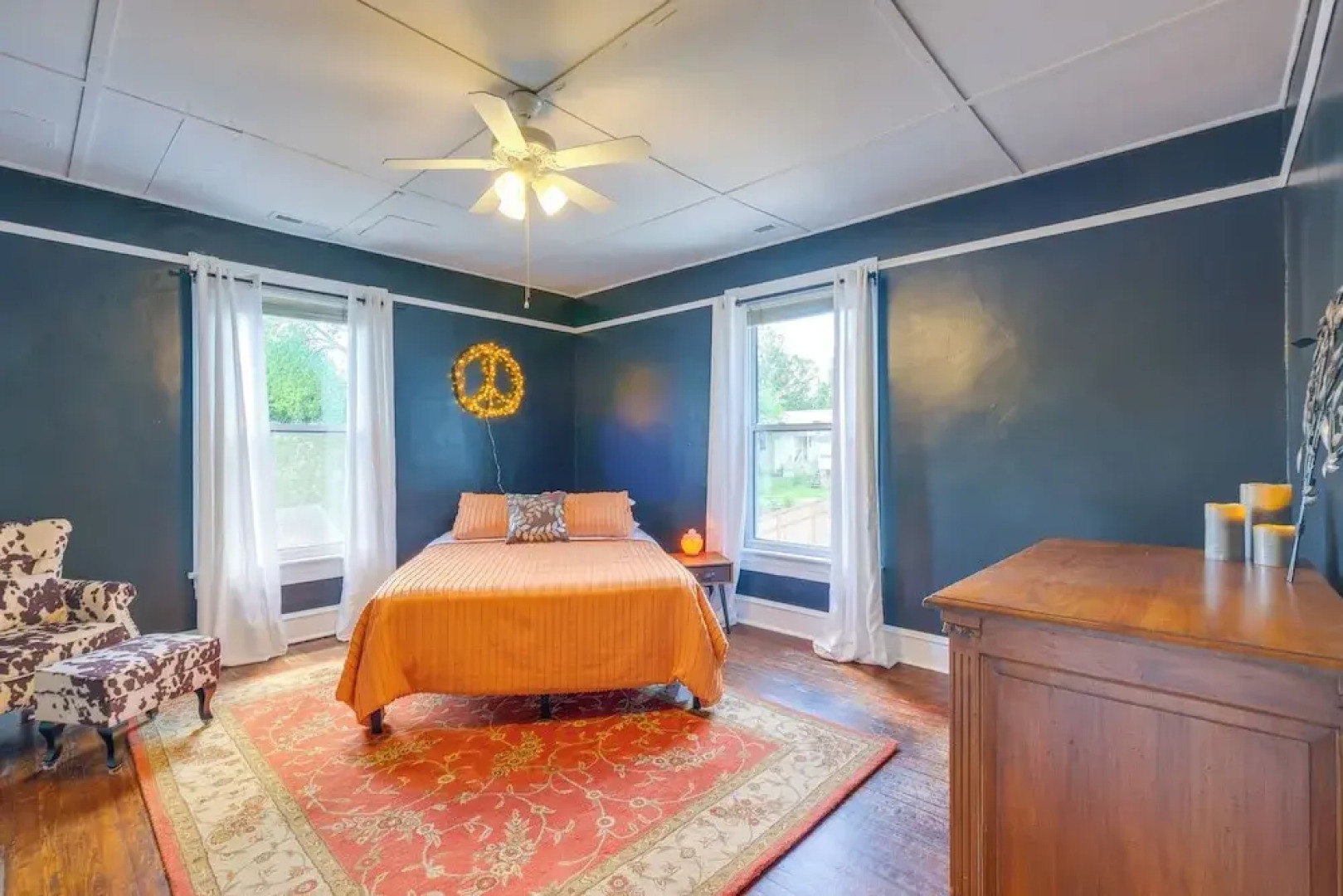 4 Mi to Liberty U: Huge Home w/ Yard & Hot Tub