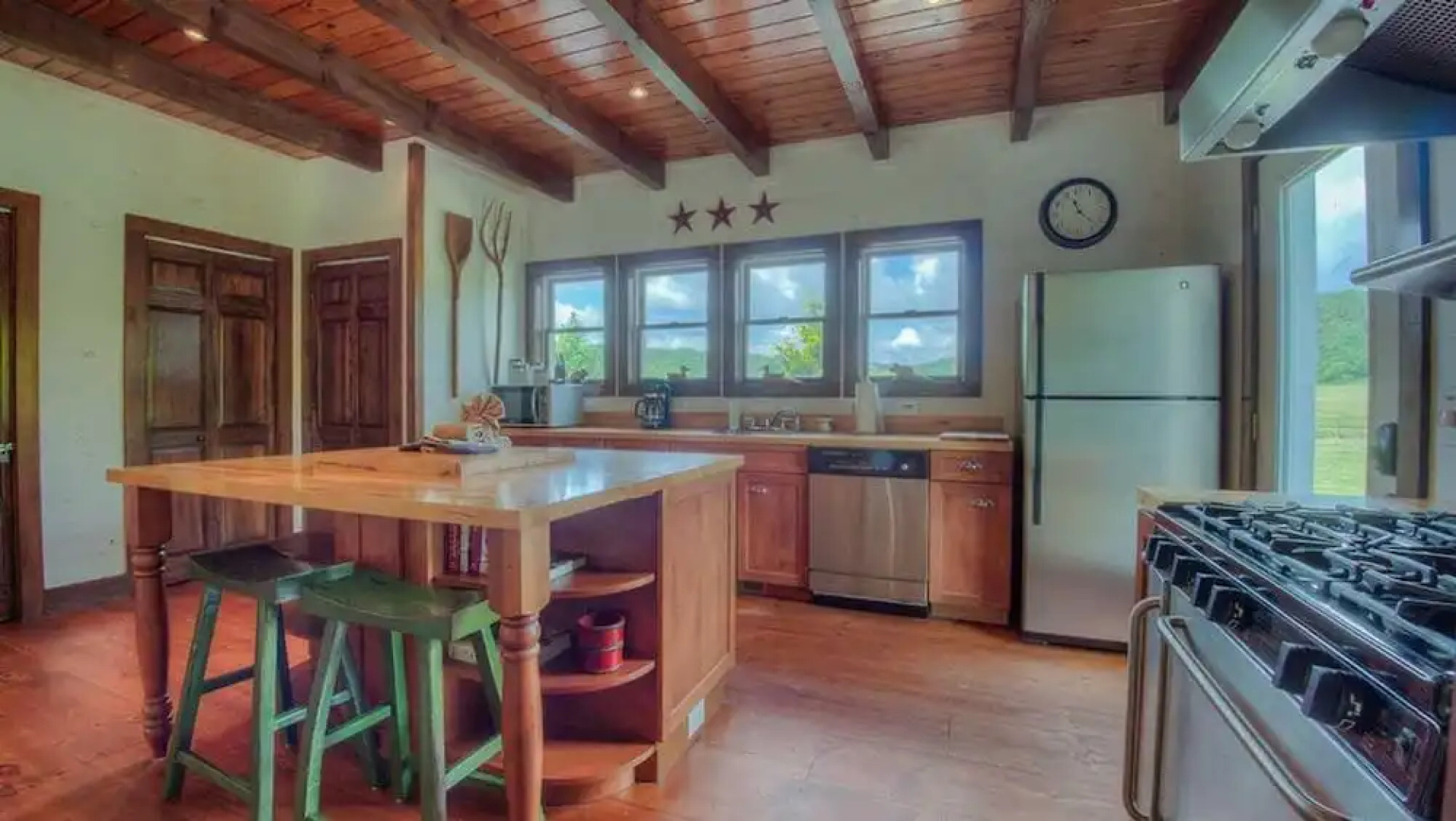 Noontootla Cottage by Escape to Blue Ridge