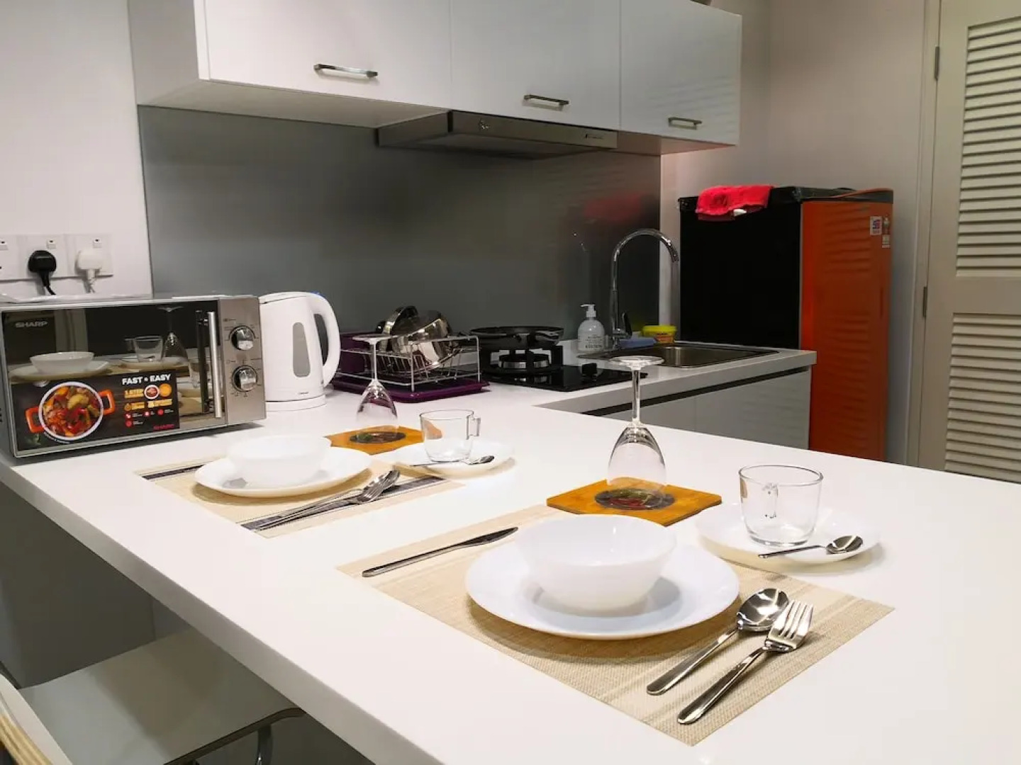 Kanvas Soho by IdealHub