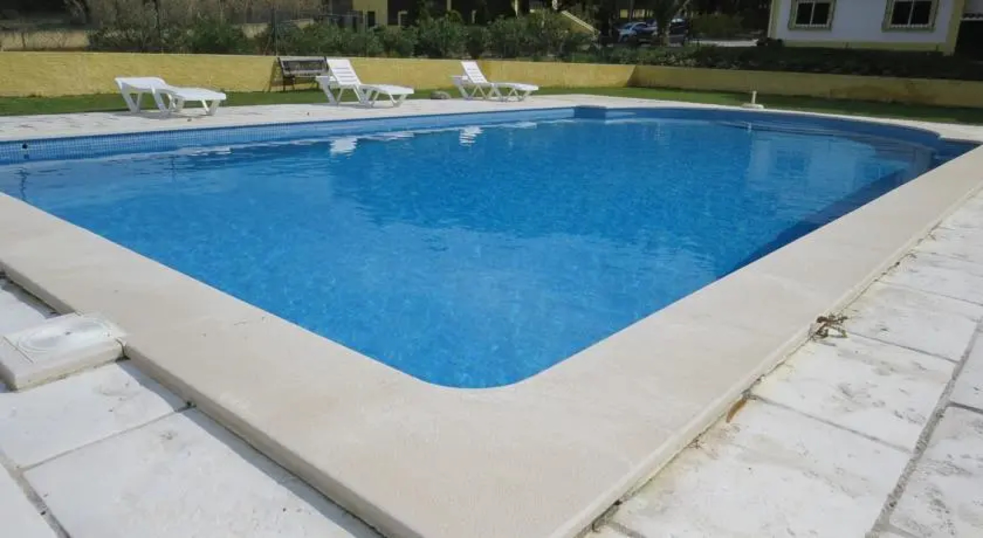 Azenhas do Mar Village II