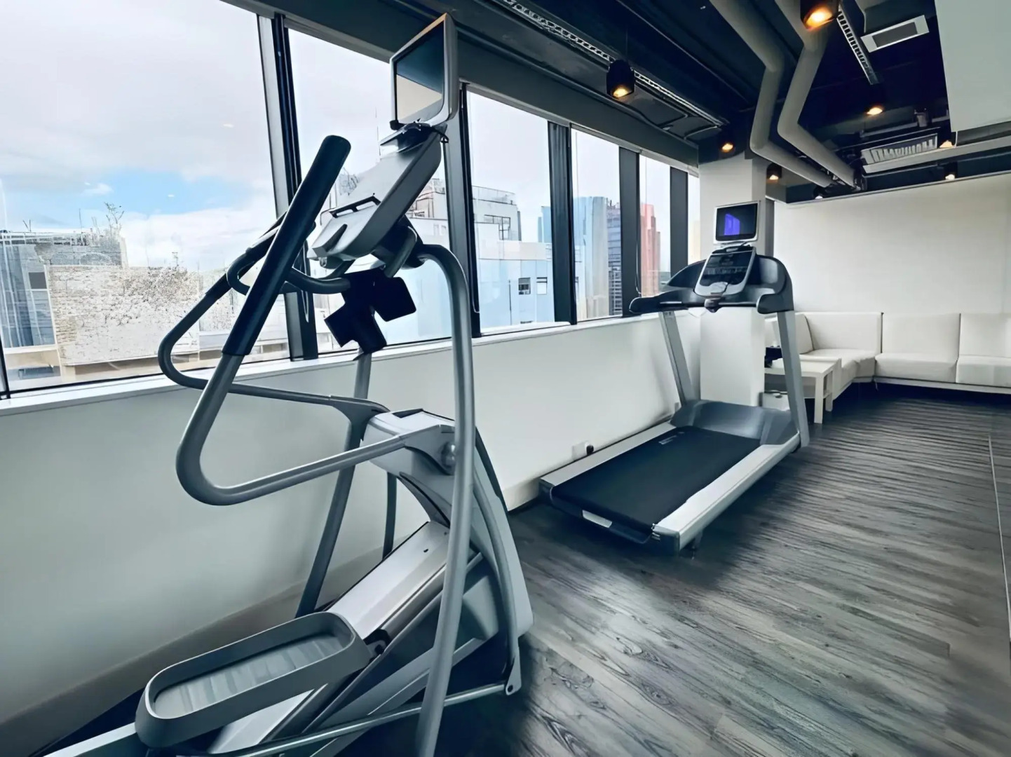 Yi Serviced Apartments