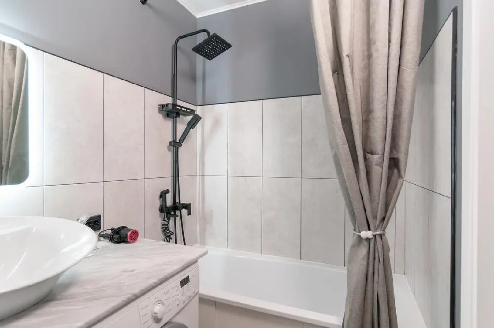 Home (Хоум) на улице Свердловская 17Б