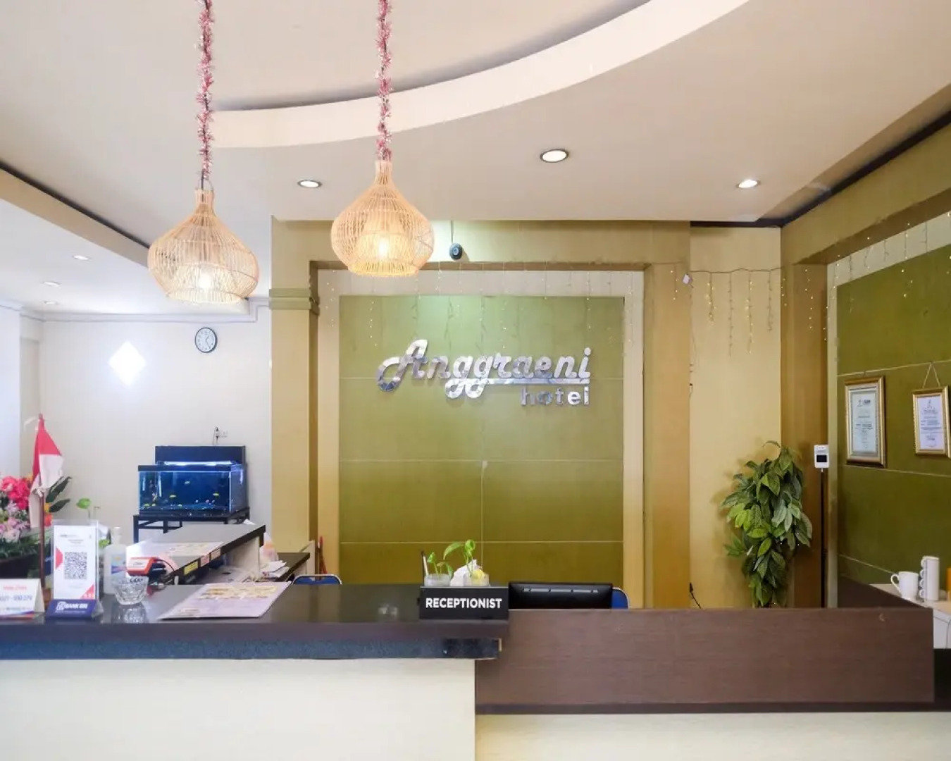 Urbanview Hotel Anggraeni Jatibarang