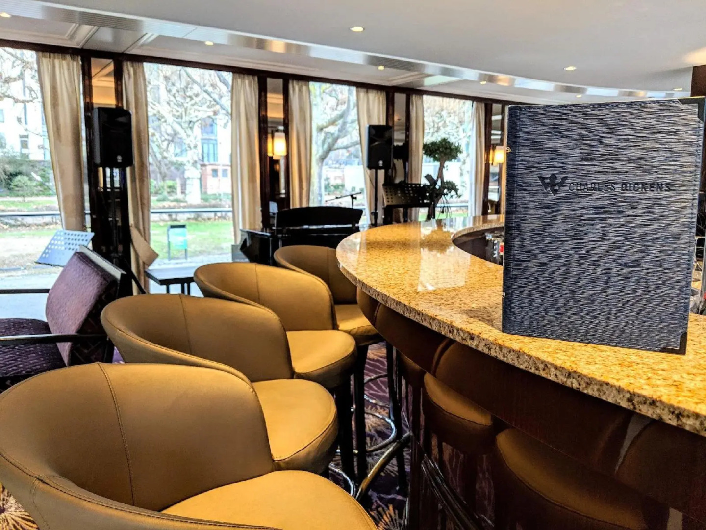 Select MS Charles Dickens - Neuss