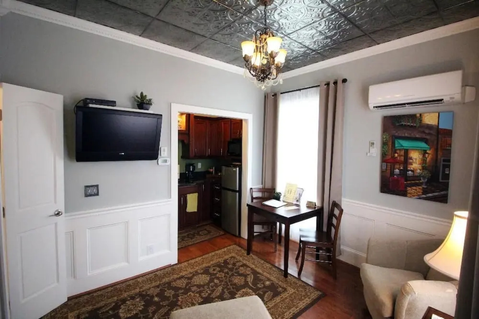 The Dahlonega Square Hotel & Villlas