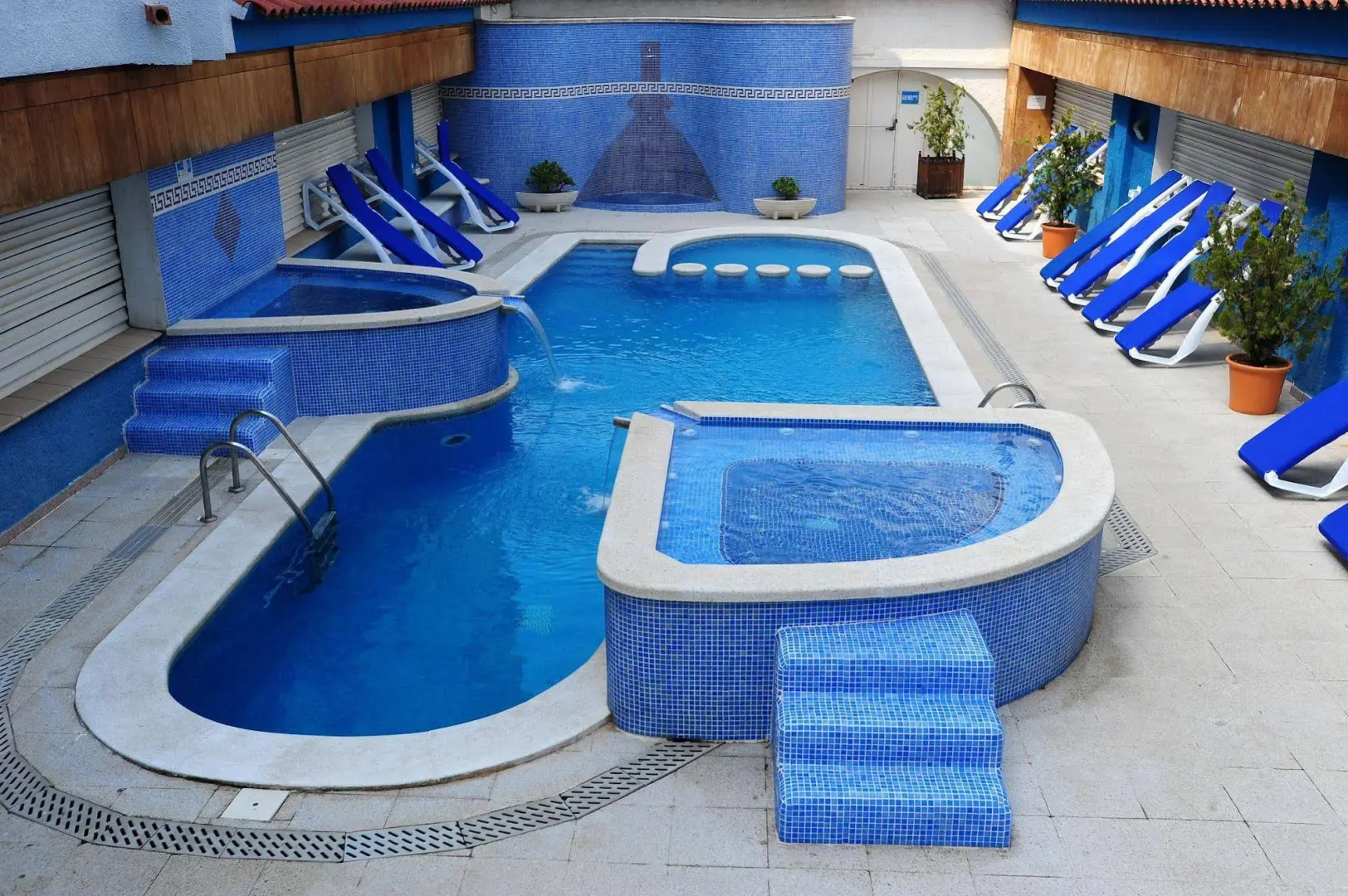 Apartamentos Maurici Park