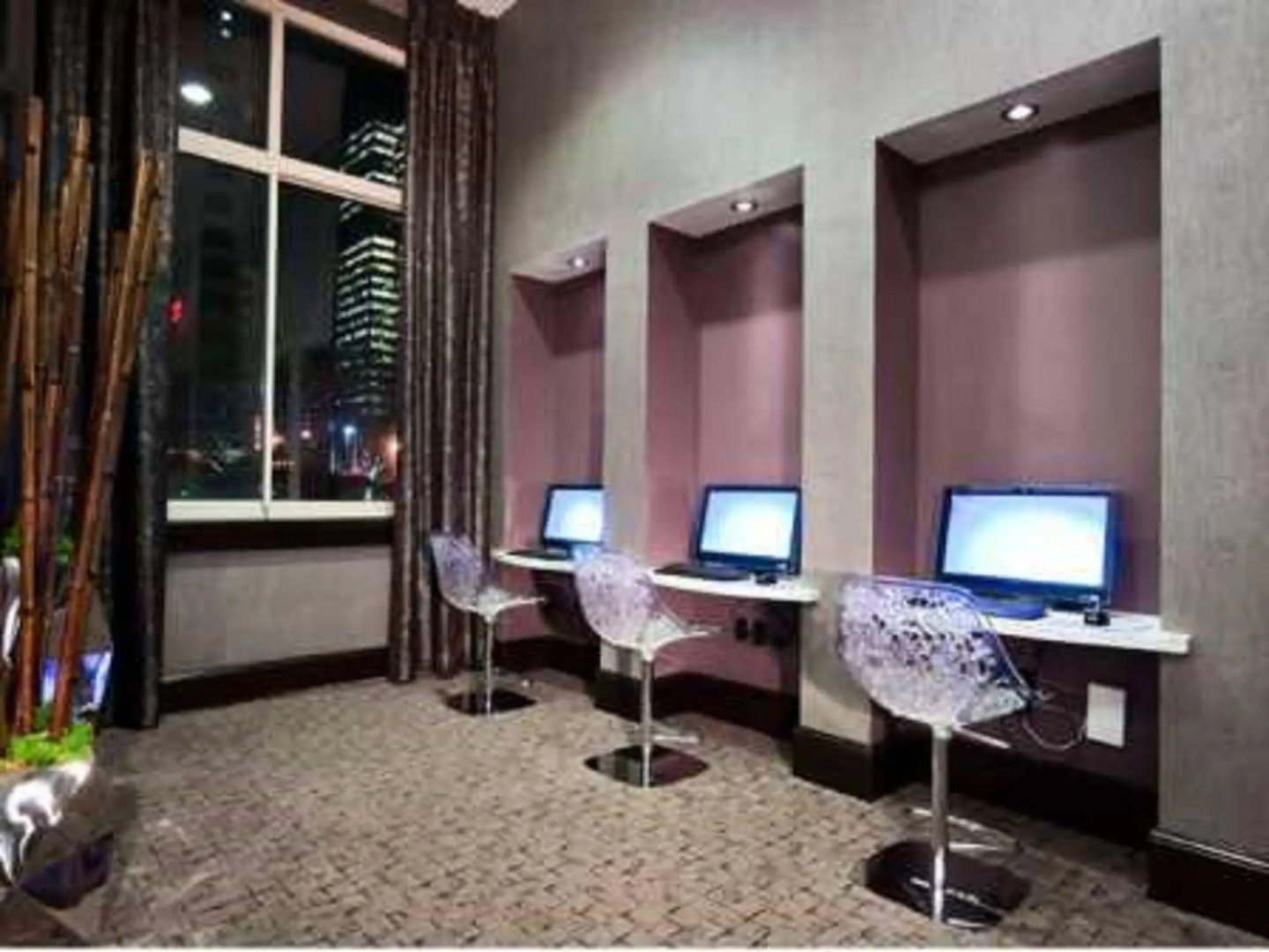 Global Luxury Suites at Washington