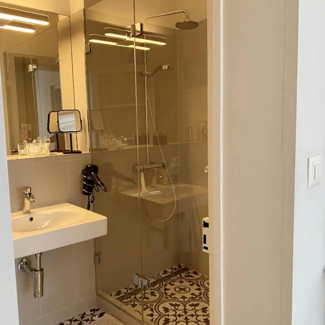 Lovely studio in a villa from 18th century