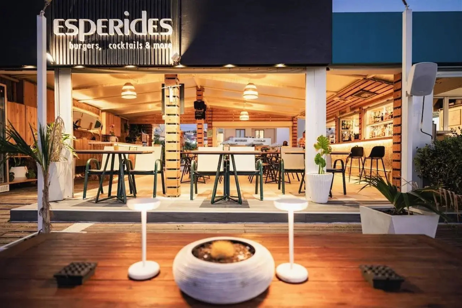 Esperides Beach Hotel Apartments