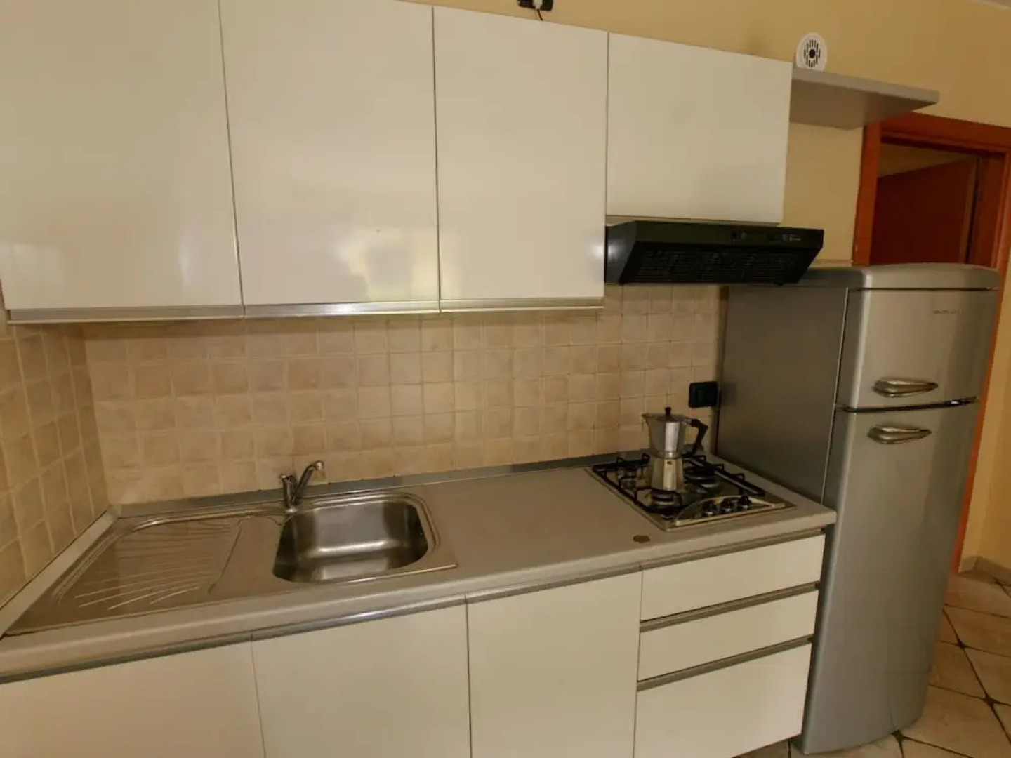 Lavish Holiday Home in Tortoreto With Pool