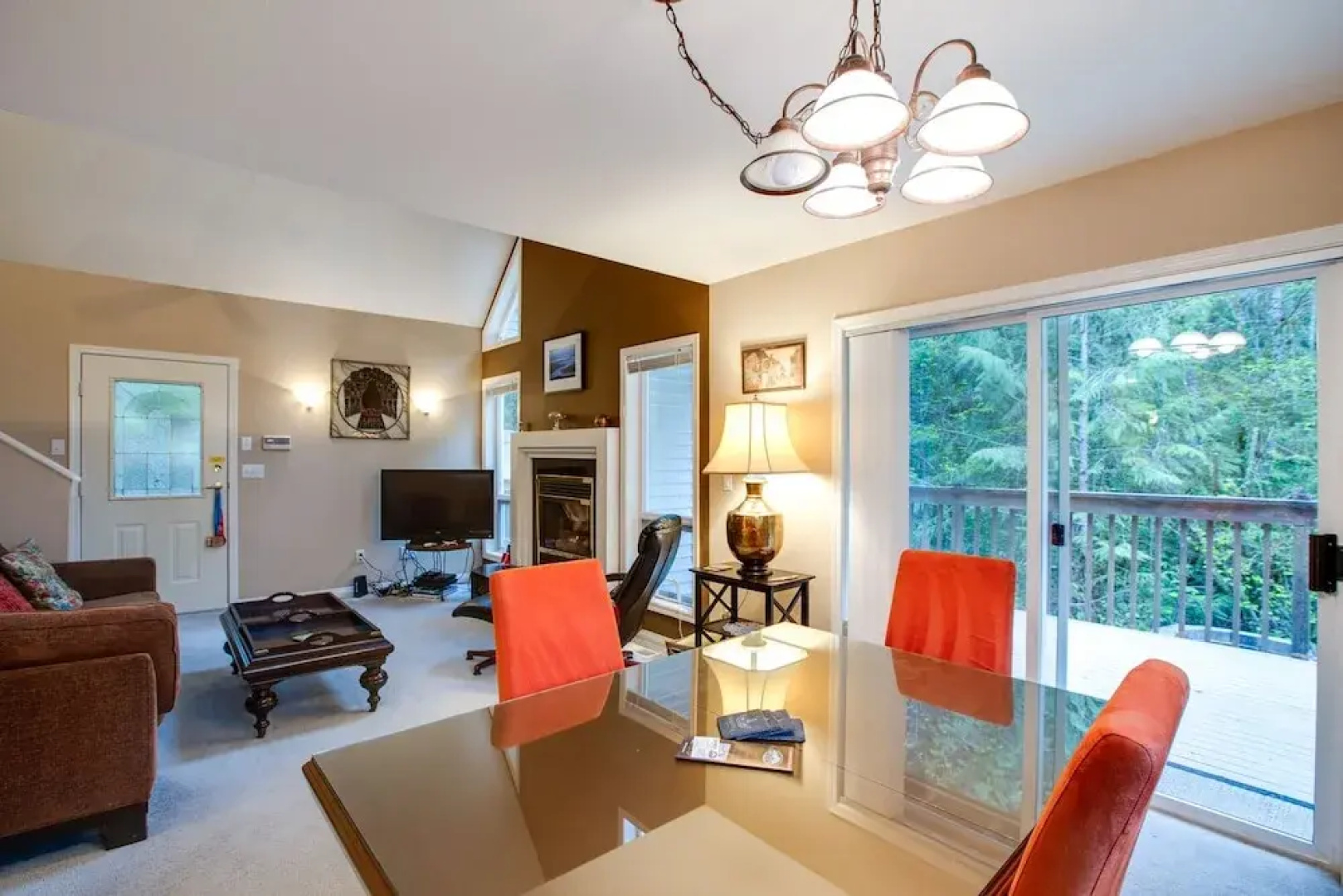 58mbr - 2-bedroom - Fireplace - Sleeps 6
