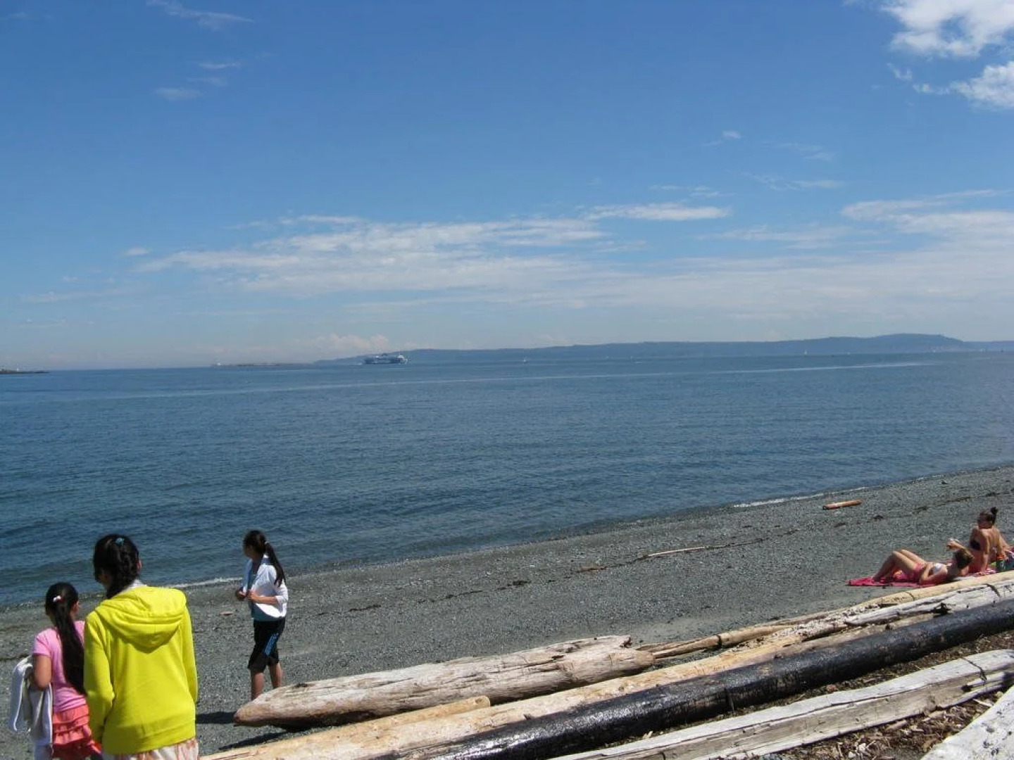 A Boutique Artful Suite