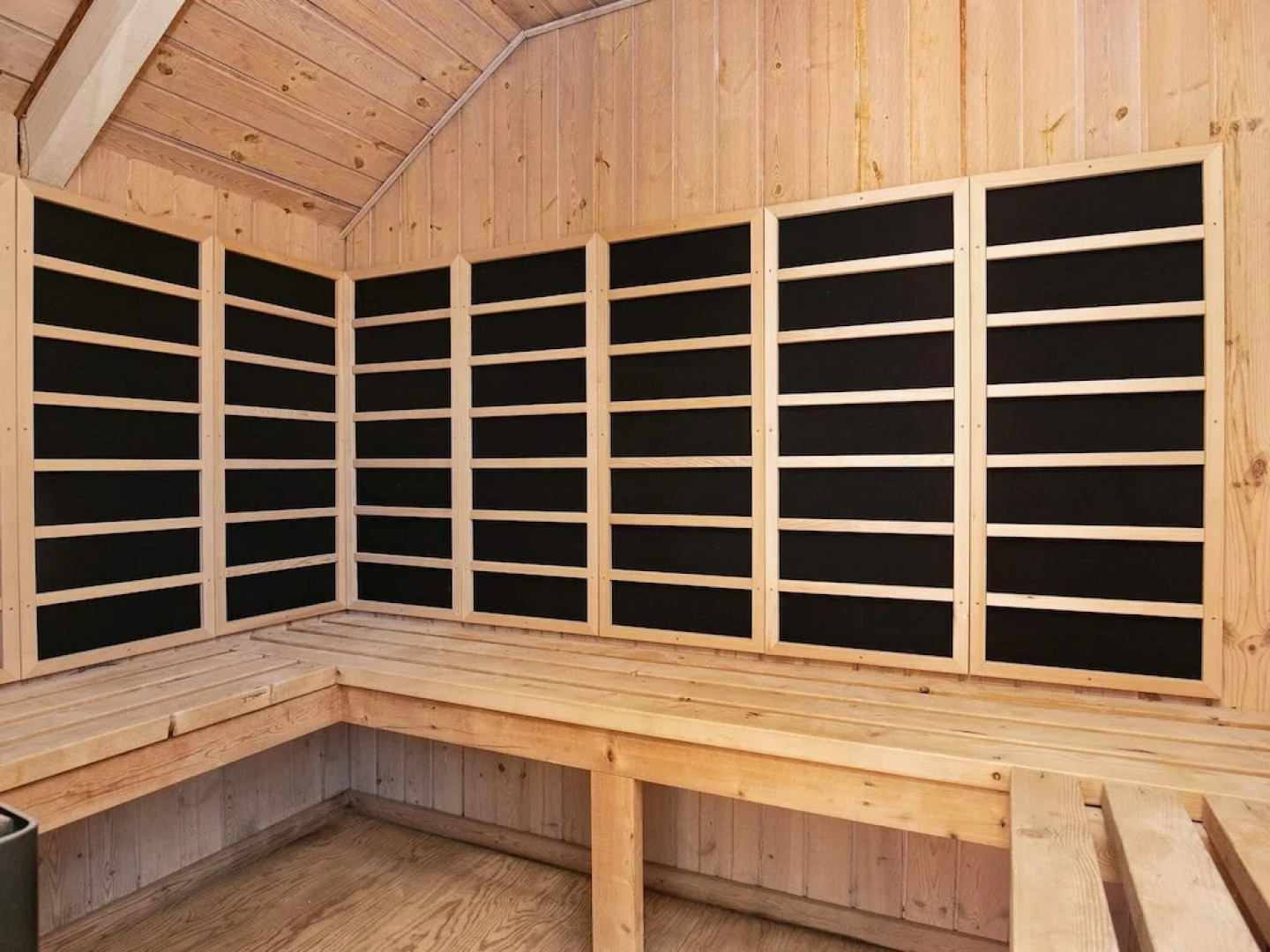 Lovely Holiday Home in Vejers Strand With Swimming Pool