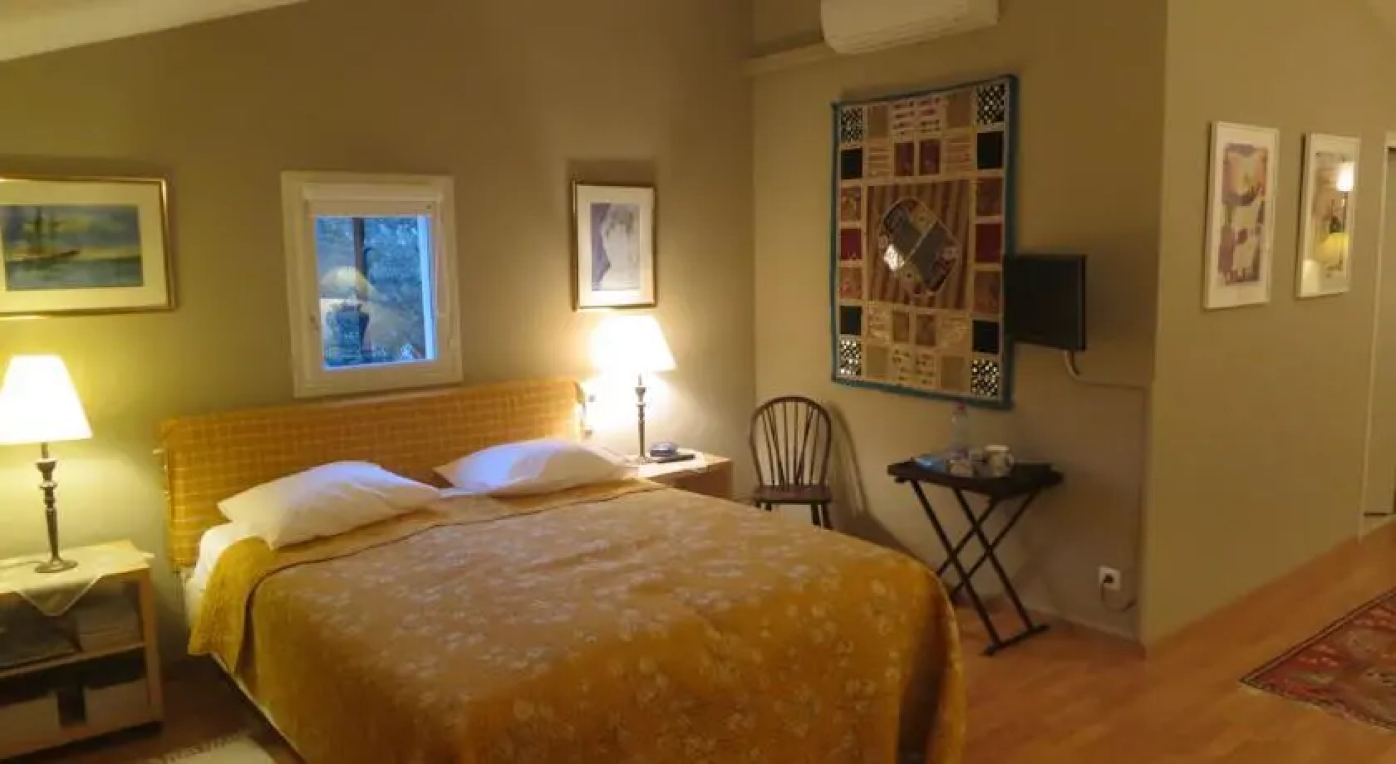 Villa du Sanglier-Chambres dhôtes